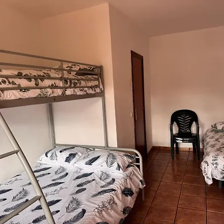 مكان تخييم Riba-roja Riba-roja d'Ebre